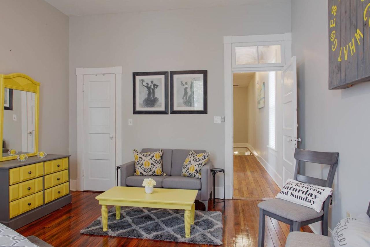 414B Waldburg St - 2 Bedroom Oasis Near Forsyth Park Саванна Экстерьер фото