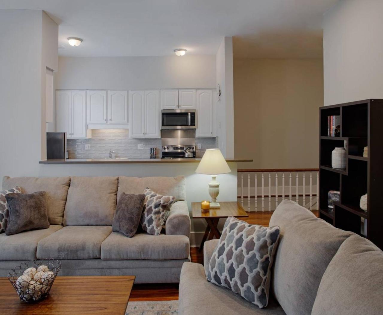 414B Waldburg St - 2 Bedroom Oasis Near Forsyth Park Саванна Экстерьер фото